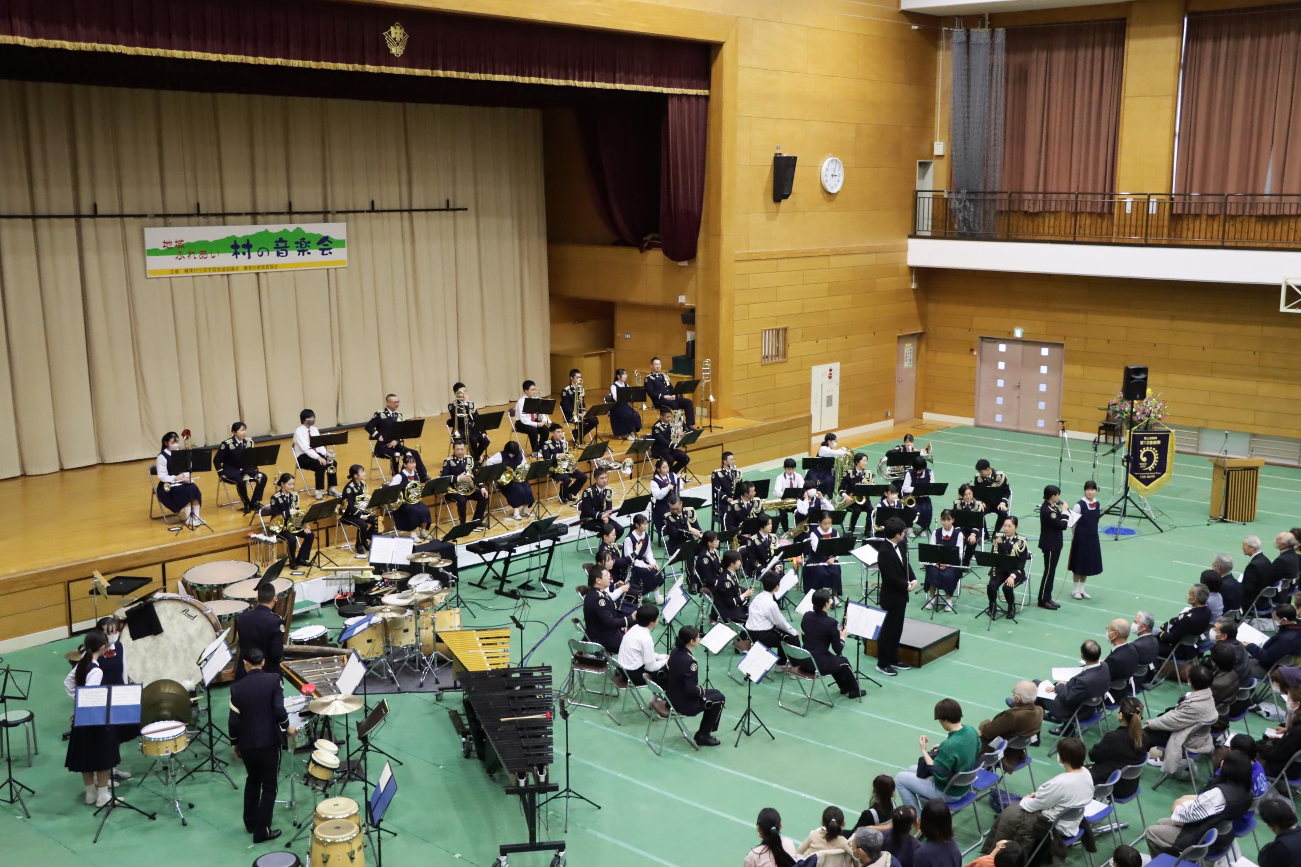 村の音楽会 村の音楽会